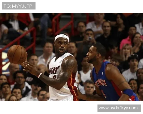 余华谈詹姆斯:从小皇帝加盟骑士起我便成为他的忠实粉丝